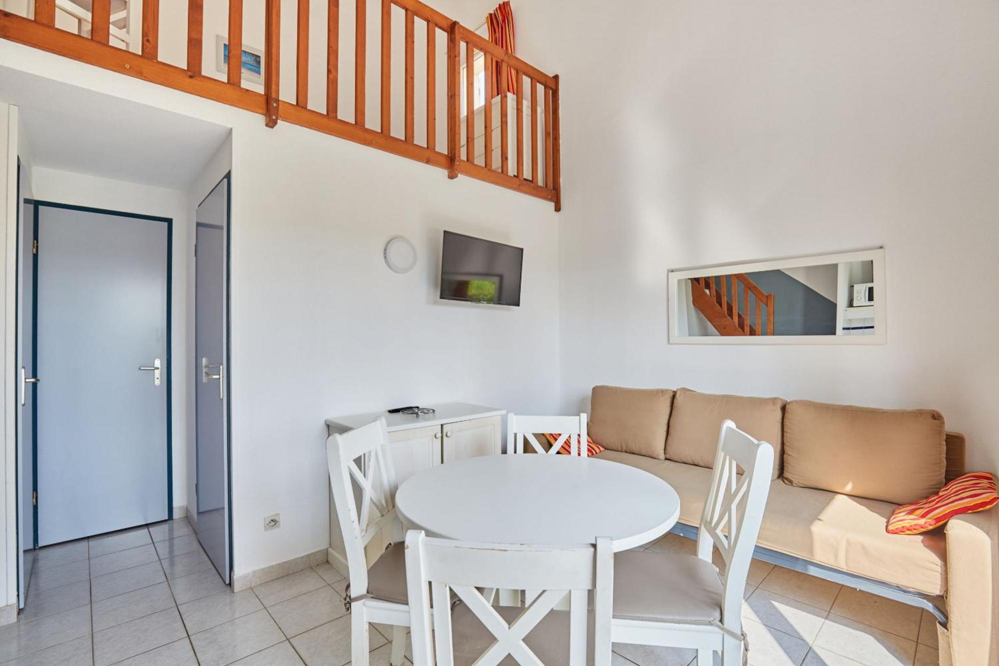 Résidence Odalys Le Grand Bleu Village de vacances Vendres